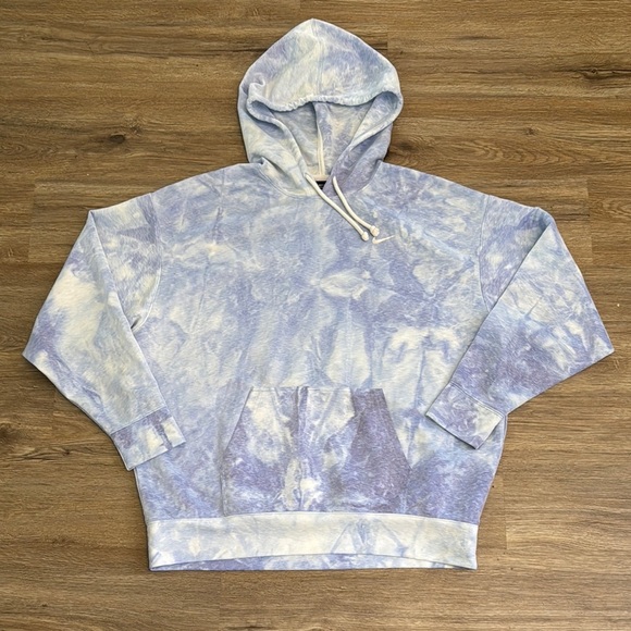 Nike Blue and White Hoodie Sweatshirt - Picture 1 of 5